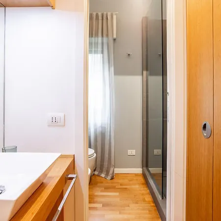 Ospedale Niguarda - Privacy In Con Terrazza Mailand