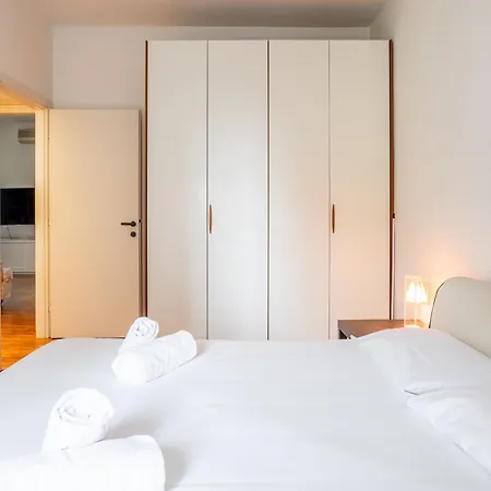 Apartment Ospedale Niguarda - Privacy In Con Terrazza Mailand